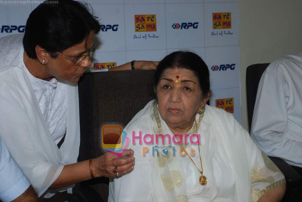 Lata Mangeshkar graces Saregama Album Launch in Mumbai on 20th Oct 2010 