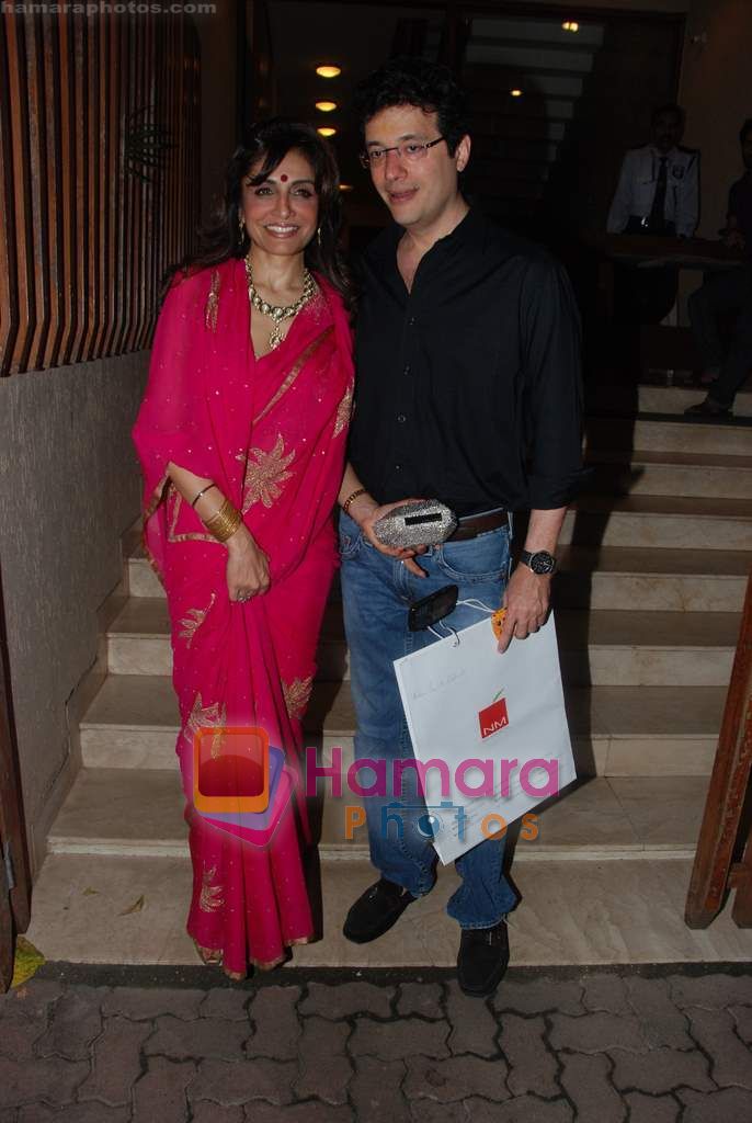 Queenie Dhody at David Dhawan's karva chauth celebrations in Juhu on 26th Oct 2010 