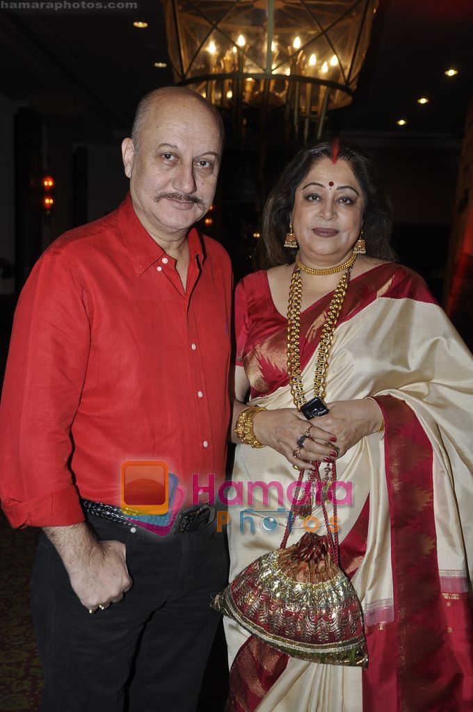 Kiron Kher, Anupam Kher at the Audio release of Khelein Hum Jee Jaan Sey in Renaissance Hotel, Mumbai on 27th Oct 2010 