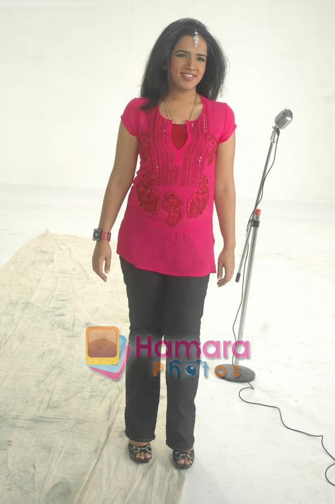 Bindu Subramaniam at a music video directed by Luke Kenny in Andheri on 29th Oct 2010 