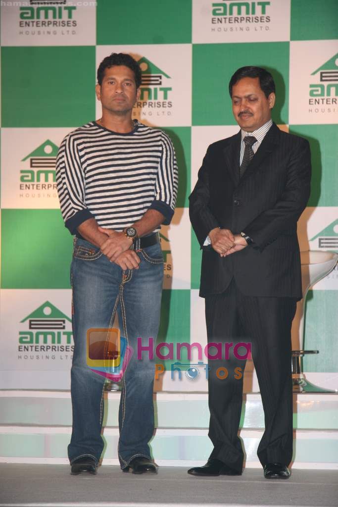 Sachin Tendulkar the new brand ambassador of Amit Enterprises in Garnd Haytt on 30th Oct 2010 