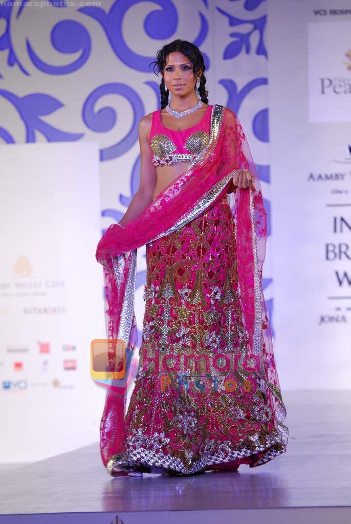 Model walks the ramp for Shane and Falguni Peacock at Aamby Valley India Bridal week DAY 3 on 31st Oct 2010 