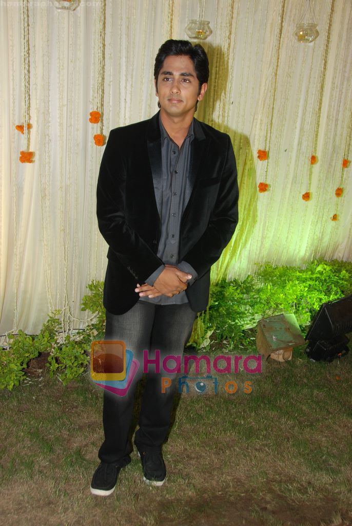 at Vivek and Priyanka Oberoi's wedding reception in ITC Grand Maratha, Mumbai on 31st Oct 2010 