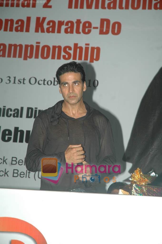 Akshay Kumar at Karate championships final in Andheri Sports Complex on 31st Oct 2010 