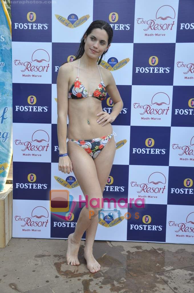 Model at Fosters brunch in The Resort, Aksa beach on 31st Oct 2010 