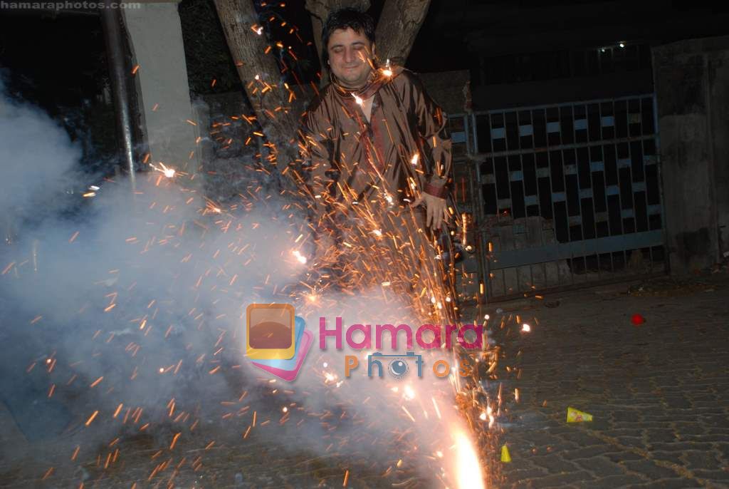 Goldie Behl celebrates Diwali at home in Juhu on 6th Nov 2010 
