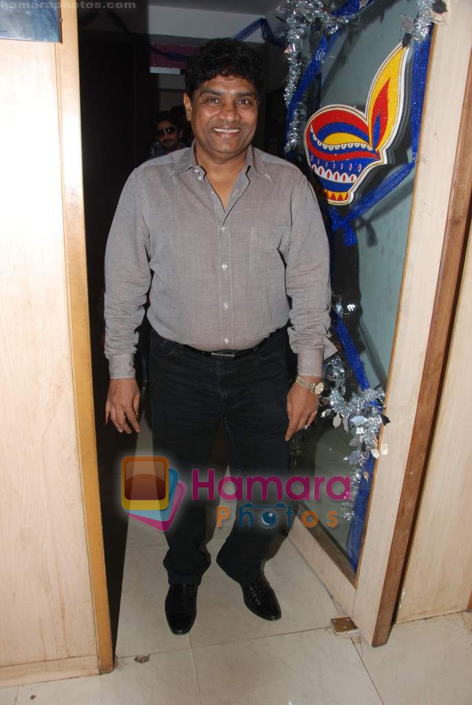 Johny Lever with Golmaal 3 team celebrates with kids in Fame on 14th Nov 2010 