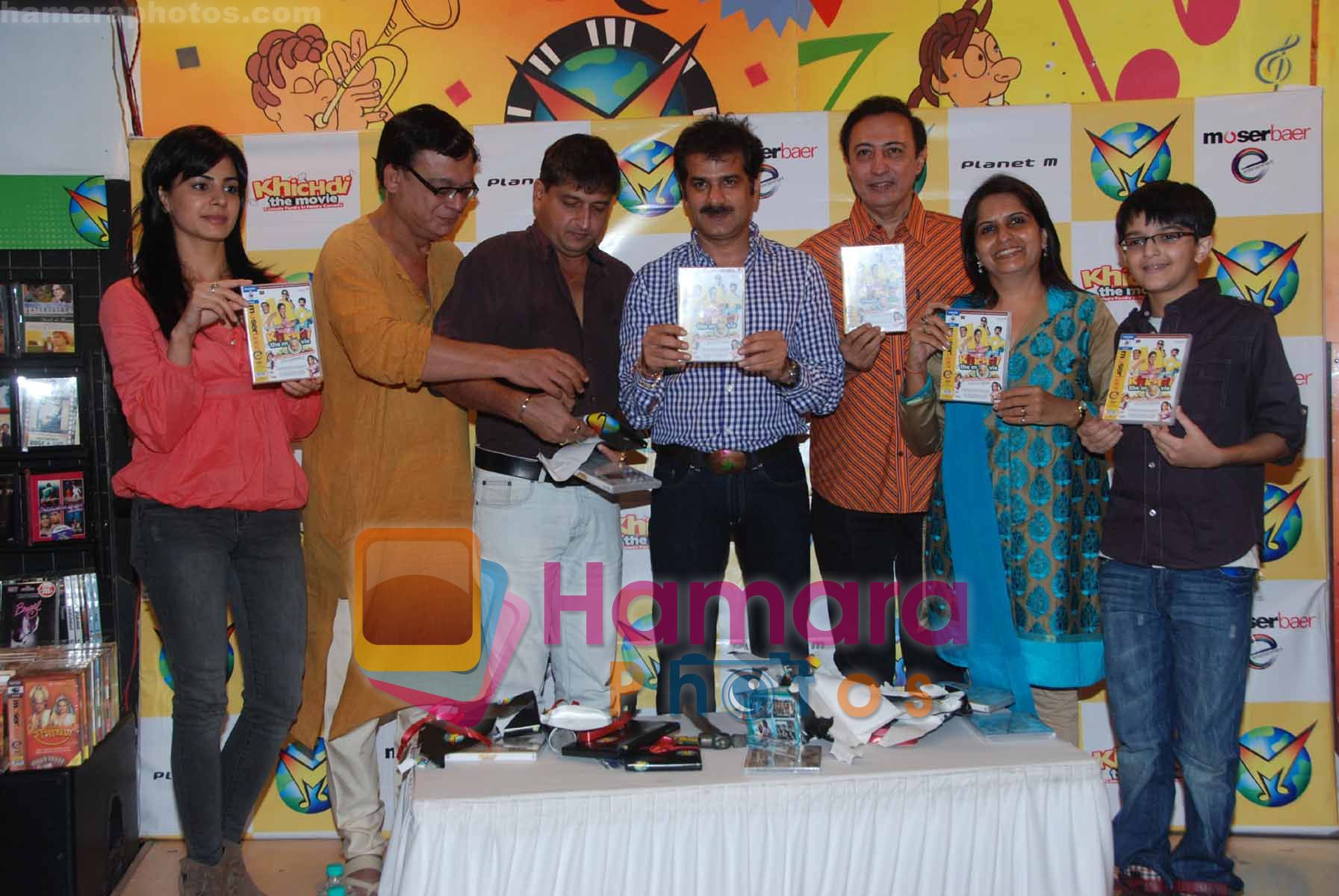Jamnadas Majethia, Anang Desai, Rajeev Mehta at Khichddi DVD launch in Powai on 16th Nov 2010 