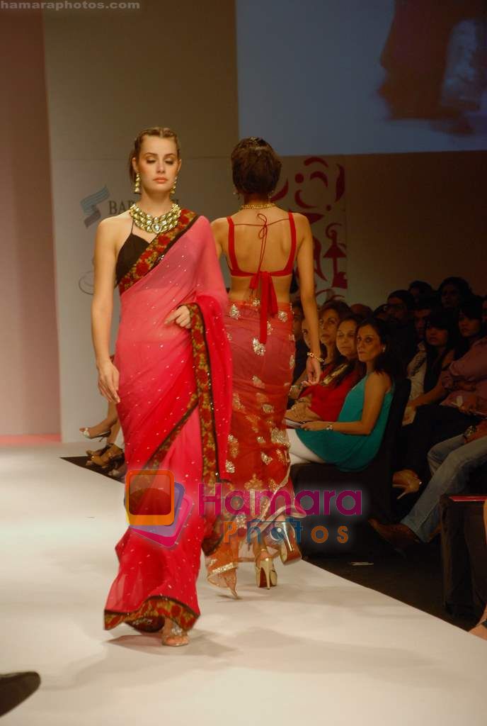 Model walk the ramp for Agarwalla & Vijay Golecha Show at The ABIL Pune Fashion Week Day 2 on 19th Nov 2010 