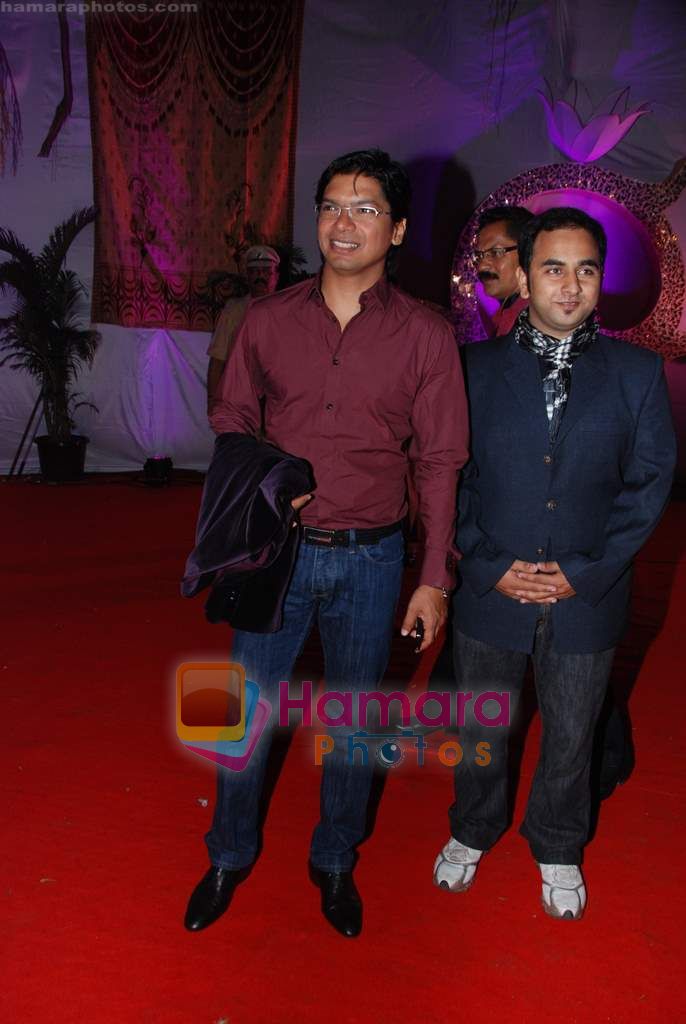 Shaan at Nitish Rane's wedding reception in Mahalaxmi Race Course on 28th Nov 2010 