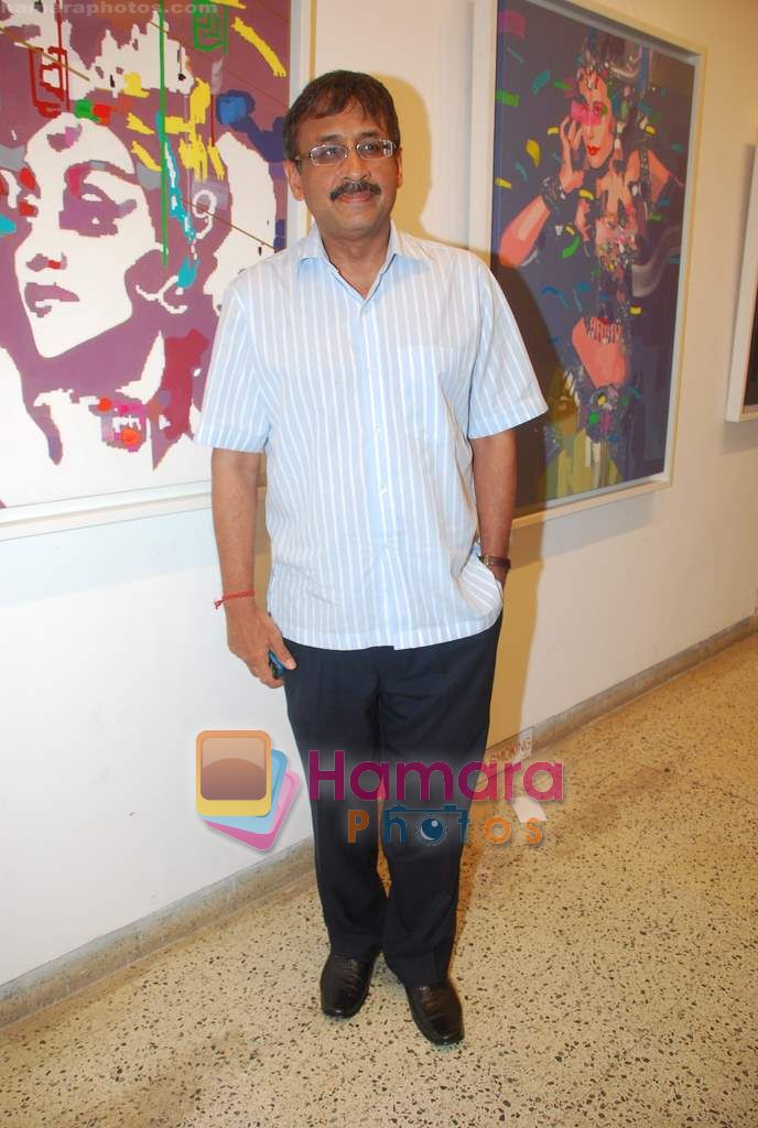 at Niladri Kumar's art event hosted by Nisha Jamwal in Kalaghoda on 29th Nov 2010 