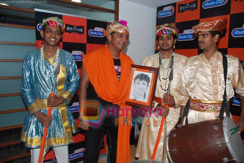 Sukhwinder Singh at Radio City's Musical-E-Azam - Season 4 in Bandra, Mumbai on 30th Nov 2010 
