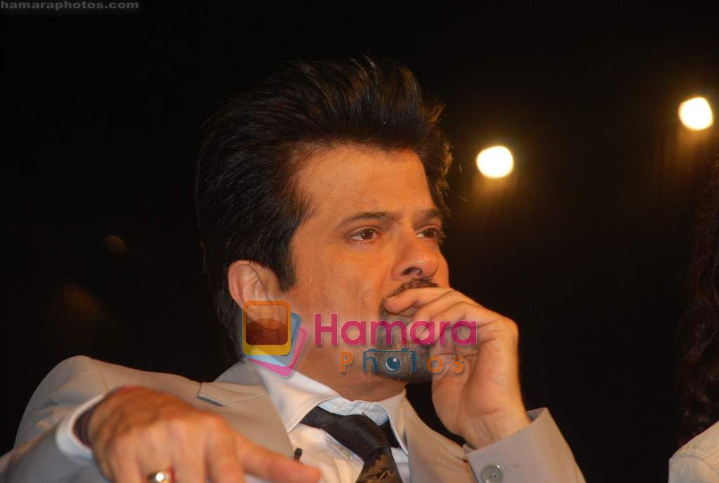 Anil Kapoor at Comedy Circus grand finale in Andheri Sports Complex on 7th Dec 2010 