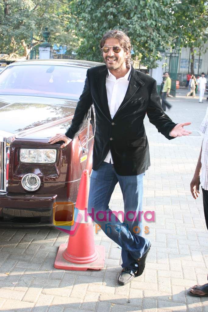 Chunky Pandey at JEPL race and Gitanjali fashion show in Mahalaxmi Race Course on 12th Dec 2010 