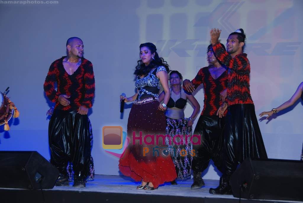 Sophie Chaudhary performs live at Indian Car and Bike of the Year (ICOTY) 2011 Awards in Hyatt Regency on 15th Dec 2010 
