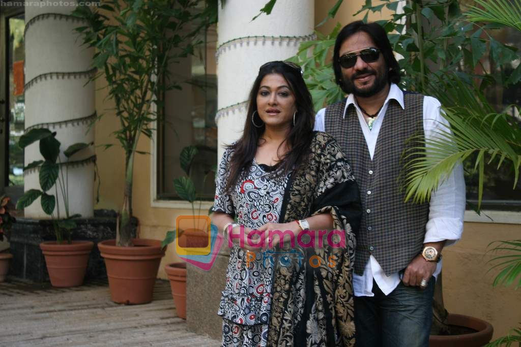 Sonali and Roopkumar Rathod at a photo shoot for album cover in The Club on 19th Dec 2010 