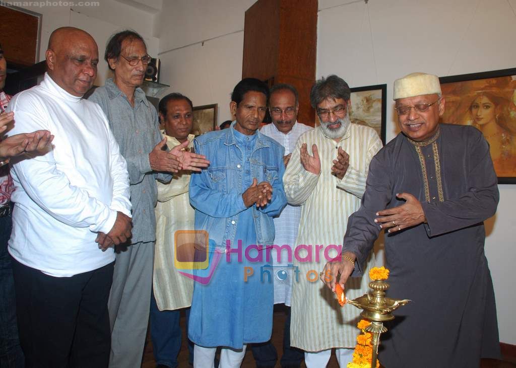 at Prithvi Soni art exhibition in Kala Ghoda on 27th Dec 2010 