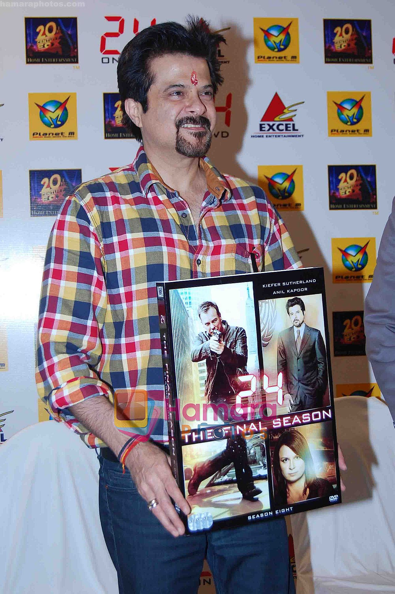 Anil Kapoor unveils 24 Season 8 on DVD at PLANET M on 27th Dec 2010