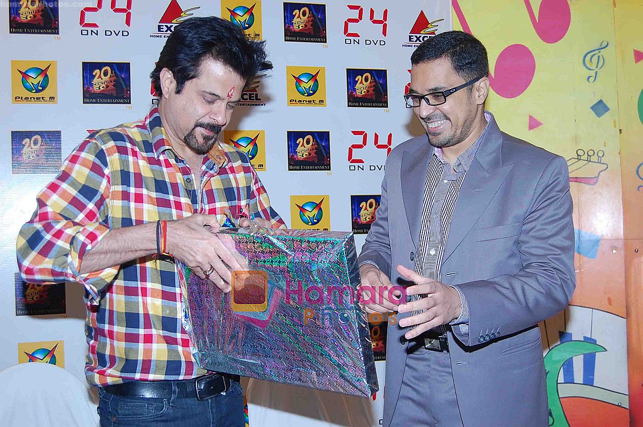 Anil Kapoor unveils 24 Season 8 on DVD at PLANET M on 27th Dec 2010 