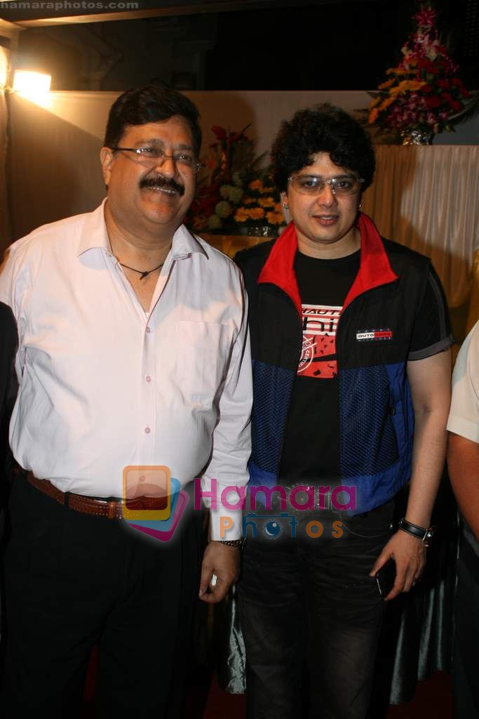 Harry Anand at Romi Anand bash in Andheri on 28th Dec 2010 