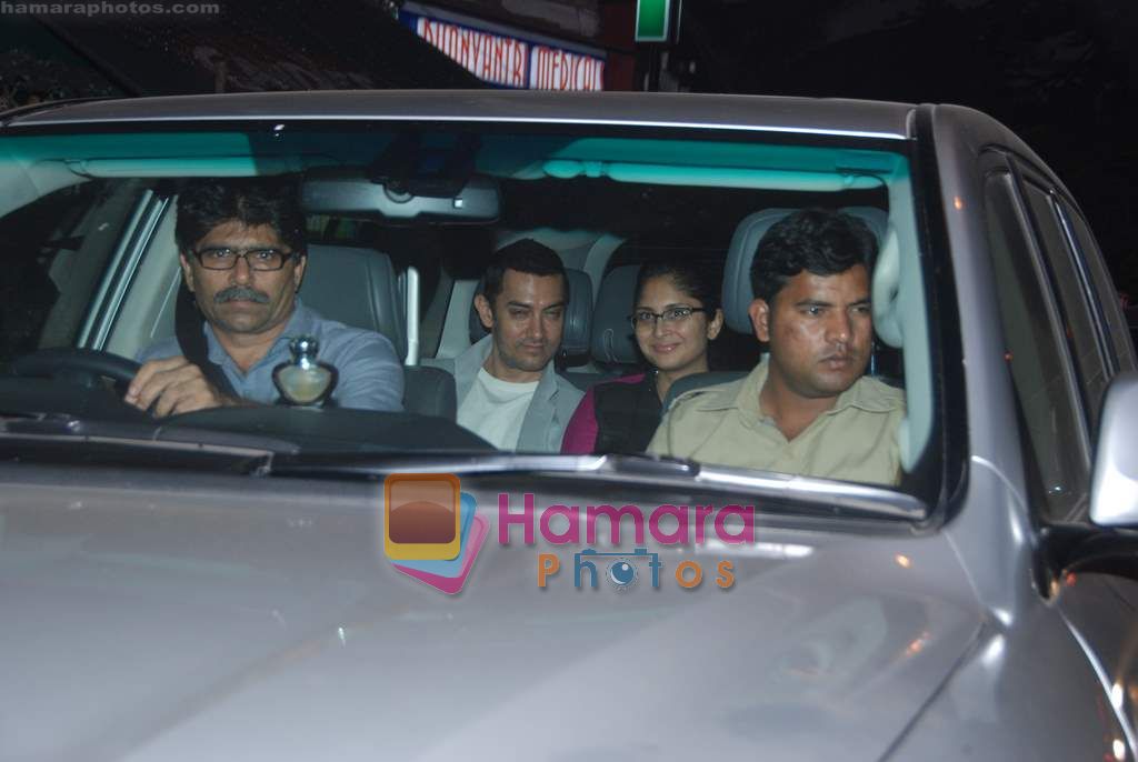 Aamir Khan, Kiran Rao snapped on occasion of their anniversary in Bandra on 28th Dec 2010 