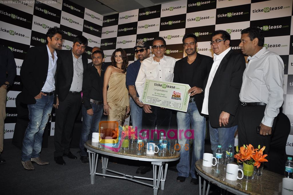 Dharmendra, Sunny Deol, Ajay Devgan, Kulraj Randhawa launch Ticketplease.com in J W Marriott, Mumbai on 10th Jan 2011 