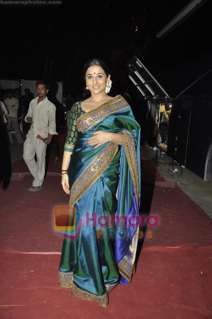 Vidya Balan at 6th Apsara Film and Television Producers Guild Awards in BKC, Mumbai on 11th Jan 2011 