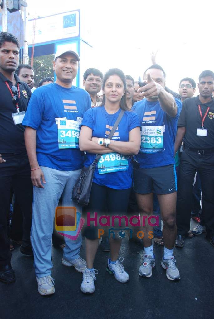 Rahul Bose at Standard Chartered Mumbai Marathon 2011 in Mumbai on 16th Jan 2011 