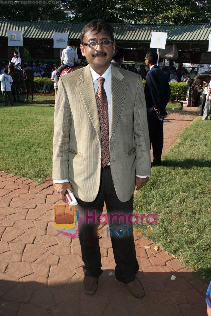 at SIPL Race in Mahalaxmi Race Course on 16th Jan 2011 