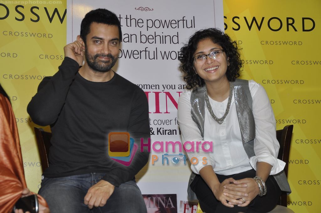Aamir Khan, Kiran Rao unveil Femina's latest issue in Crosswords, Mumbai on 20th Jan 2011 
