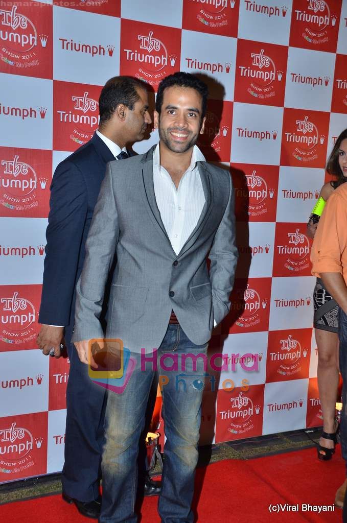 Tusshar Kapoor at The Triumph Show 2011 Red Carpet on 20th Jan 2011 