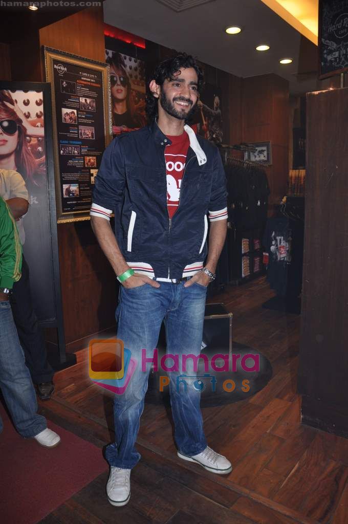 Gaurav Kapoor at Rolling Stone Rock Awards in Hard Rock Cafe on 20th Jan 2011 