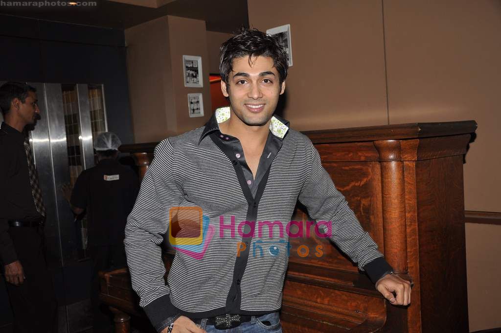 Ruslaan Mumtaz at Shama Sikandar showcased her Cocktail & Party Collection in Mahim on 20th Jan 2011 
