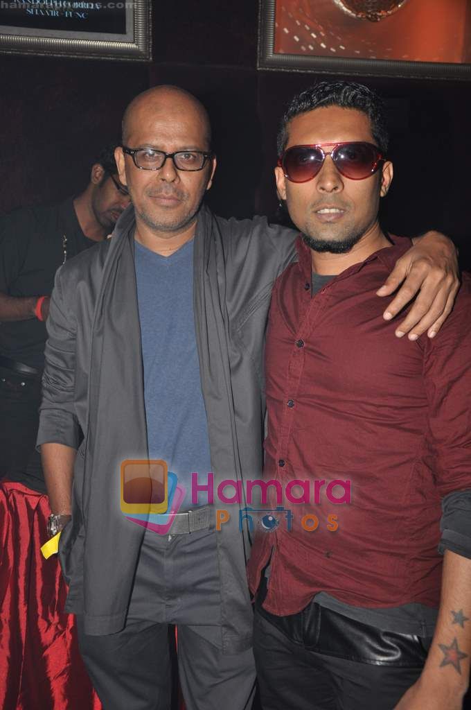 Narendra Kumar Ahmed at Rolling Stone Rock Awards in Hard Rock Cafe on 20th Jan 2011 