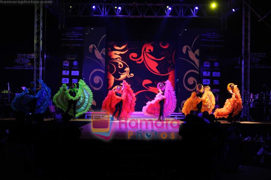 at Ahmedabad show of Shyamal and Bhumika on 21st Jan 2011 