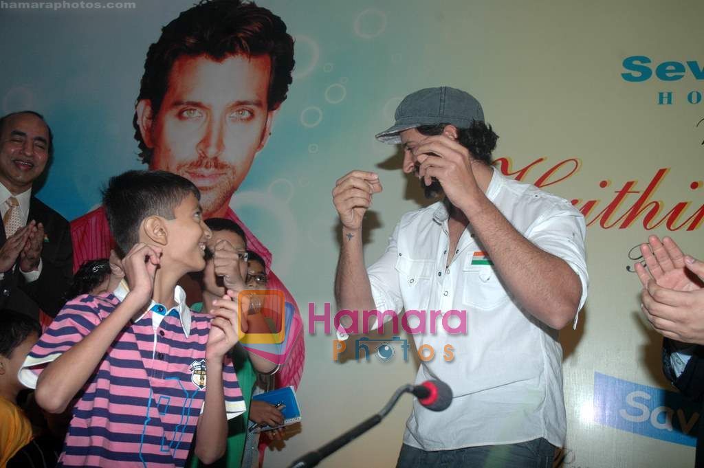 Hrithik Roshan, Seven Hills Medical Foundation Launches Save-A-Heart Campaign in Seven Hill on 26th Jan 2011 