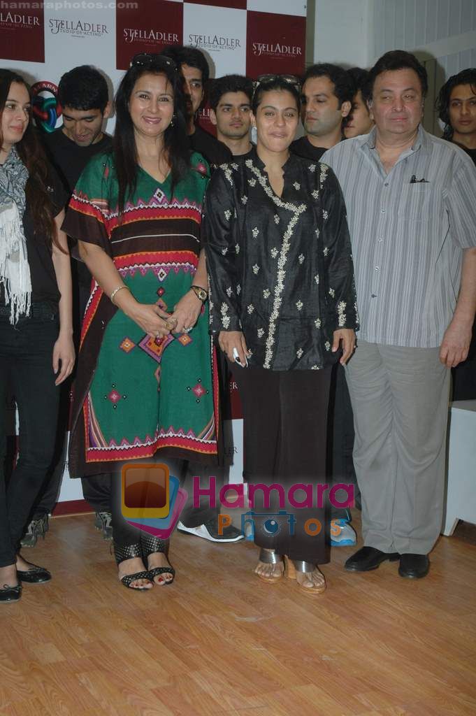 Kajol, Rishi Kapoor, Poonam Dhillon at Rahul Rawail's Stella Adler acting studio opening in Santacruz on 30th Jan 2011 