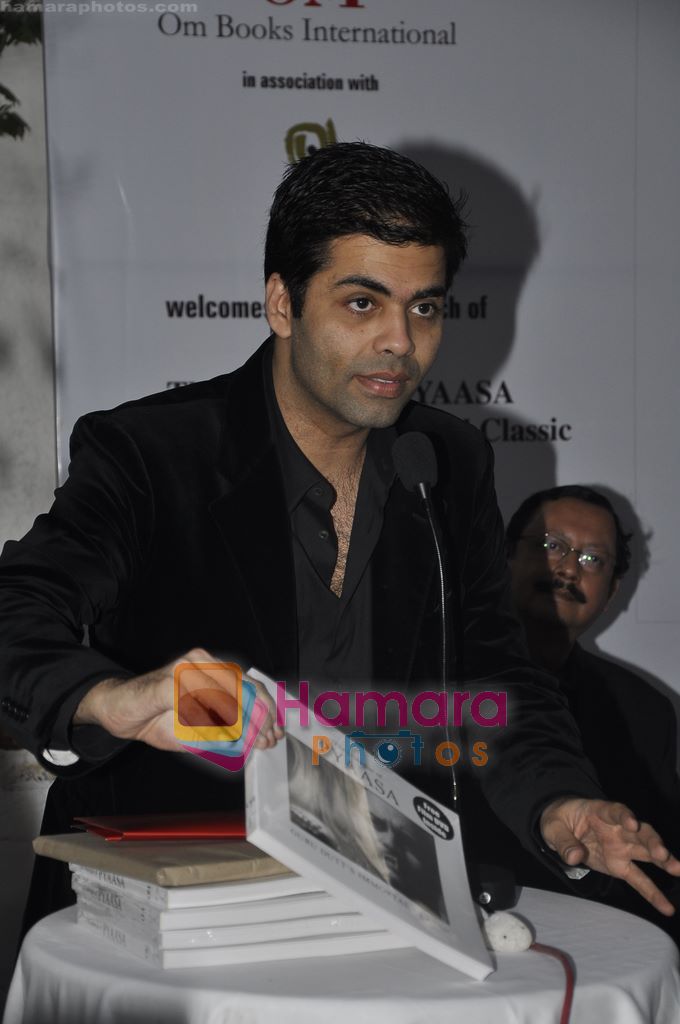 Karan Johar unveils Gurudutt's Pyaasa book in Olive, Bandra, Mumbai on 2nd Feb 2011 