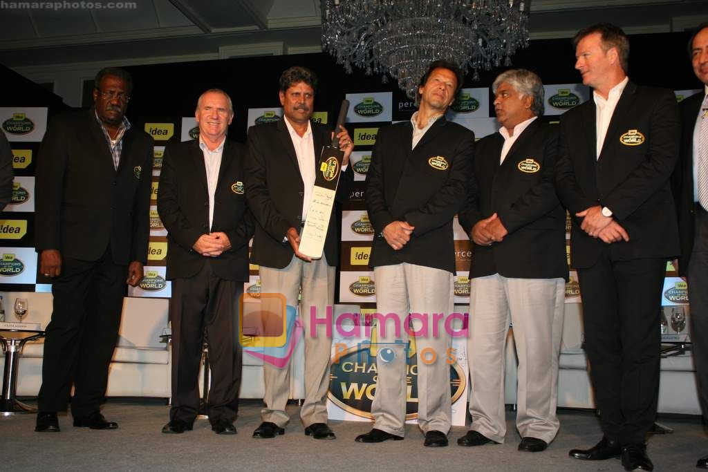 Kapil Dev, Imran Khan, Steve Waugh at Announcement of Keep Cricket Clean campaign in Trident on 2nd Feb 2011 