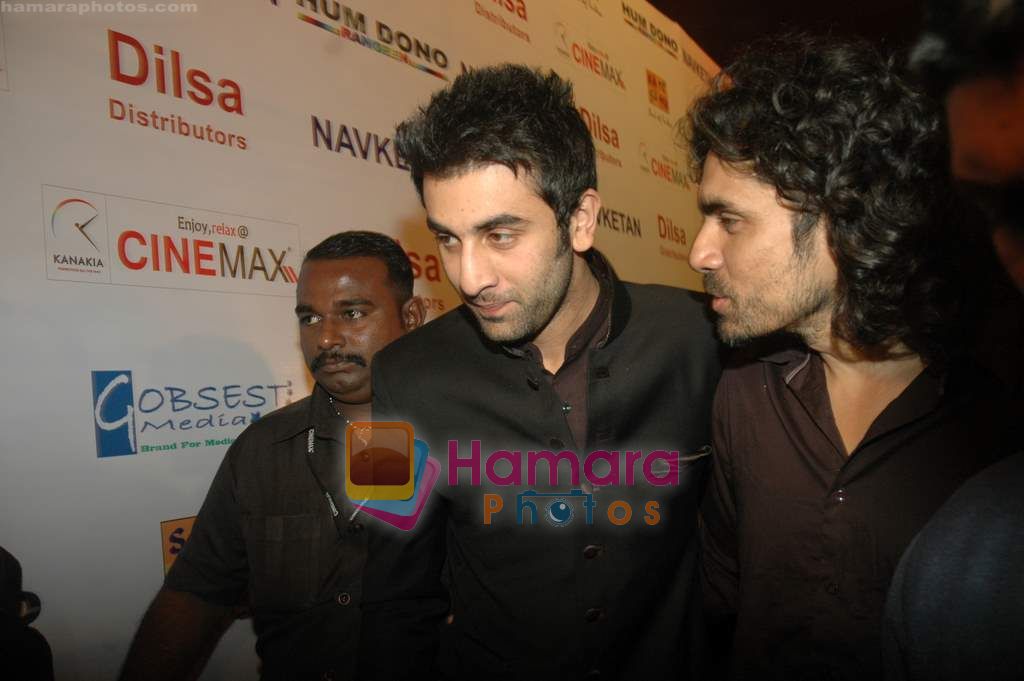 Ranbir Kapoor, Imtiaz Ali at the Premiere of Hum Dono Rangeen in Cinemax on 3rd Feb 2011 