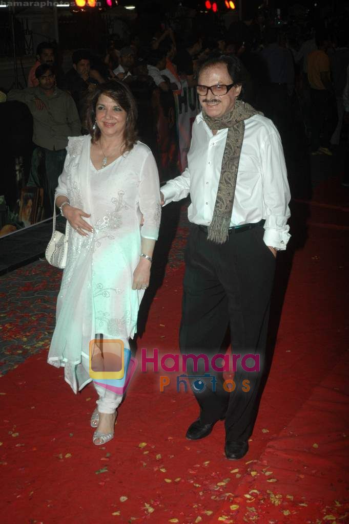 Sanjay Khan at the Premiere of Hum Dono Rangeen in Cinemax on 3rd Feb 2011 