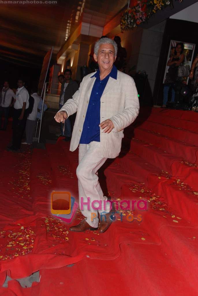 Nasiruddin Shah at the Premiere of Hum Dono Rangeen in Cinemax on 3rd Feb 2011 