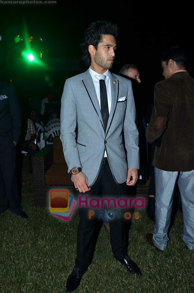 Siddharth Mallya at Signature Derby press meet with fashion show by Ministry of Fashion  in Mahalaxmi Race Course on 3rd Feb 2011 