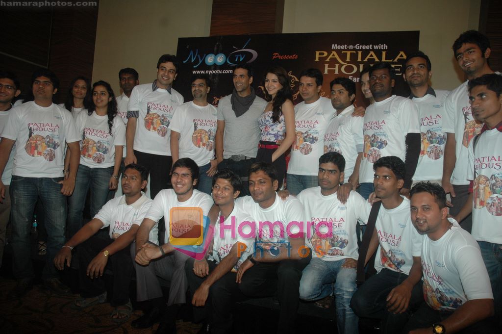 Akshay Kumar, Anushka Sharma promote Patiala House at Nyootv event in Novotel, Mumbai on 8th Feb 2011 