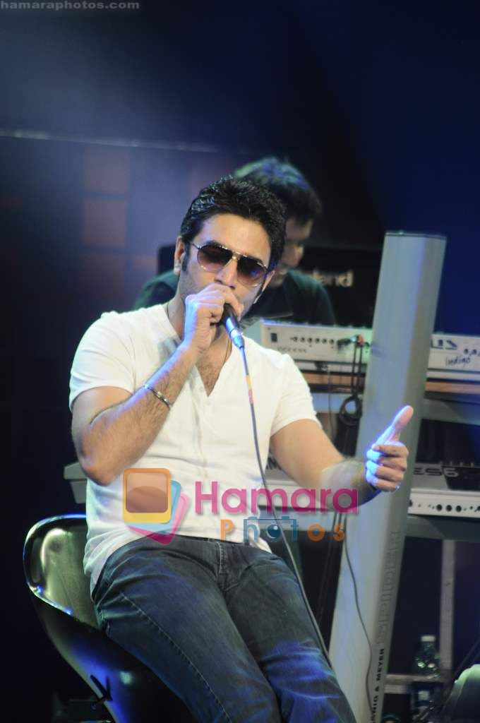 Shekhar Ravjiani online Hungama concert in Mahboob on 9th Feb 2011 