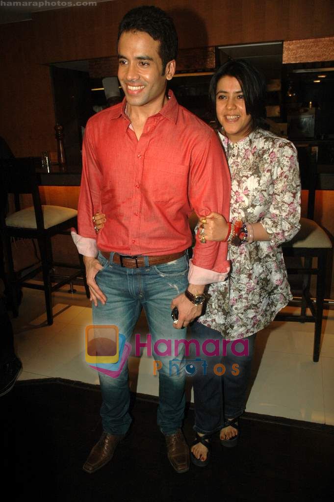 Tusshar Kapoor, Ekta Kapoor at Valentine event for singles in 21 farenheit on 14th Feb 2011 