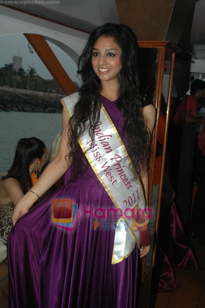 at The Western Indian Princess at Boat Rally in Gateway Of India, Mumbai on 23rd Feb 2011 