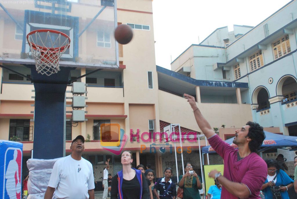 Kunal Kapoor at Mahindra NBA basketball finale in  Matunga, Mumbai on 26th Feb 2011 