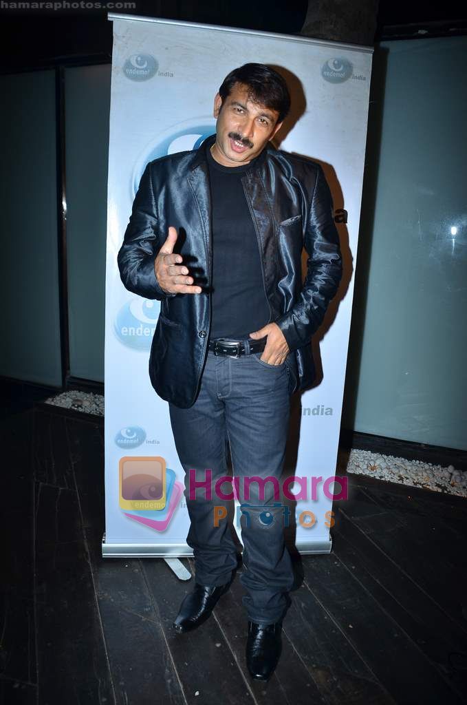 Manoj Tiwari at Endemol bash in Vie Lounge on 28th Feb 2011 
