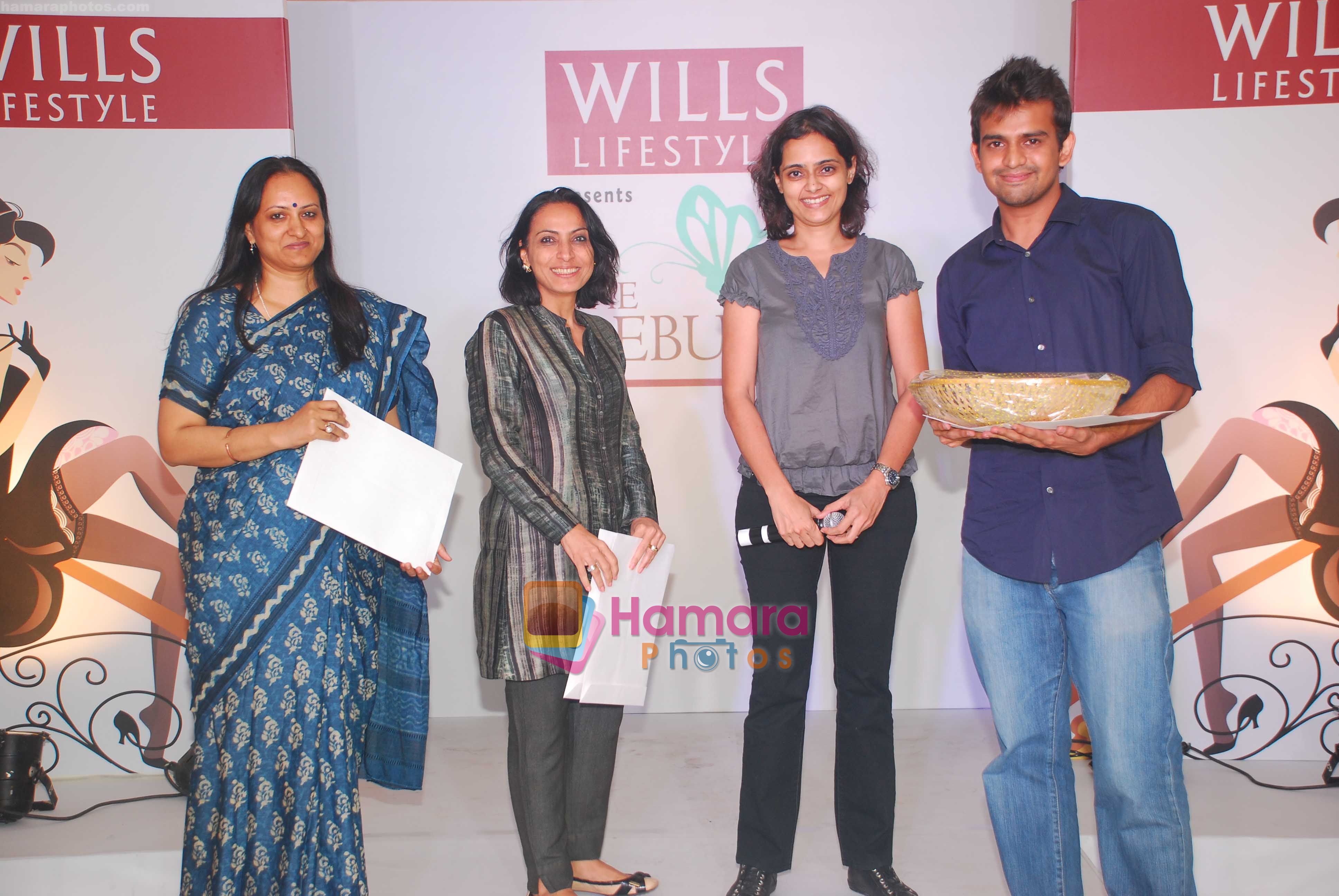 Monica Aggarwal, Krsna Mehta and Priyadarshini Rao with the one of the winners of The Debut at Wills Lifestyle presented 5th edition of The Debut in Mumbai on 1st March 2011 